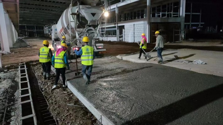 攻堅克難勇?lián)?dāng)  全力以赴促進(jìn)度