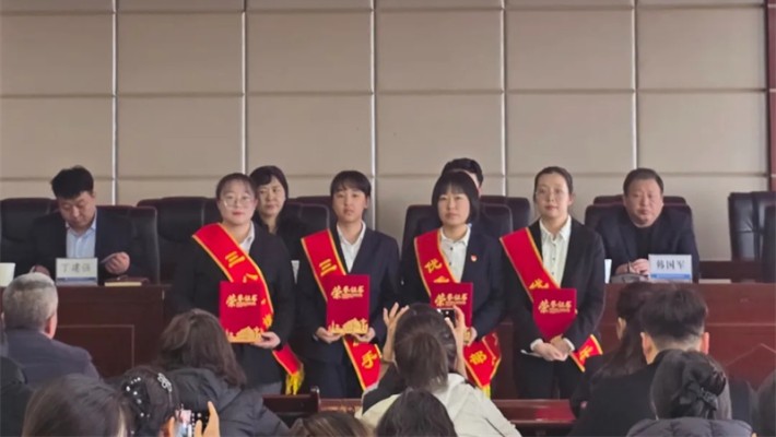 裝備公司召開2023-2024年度“三八紅旗手”、優(yōu)秀工會干部表彰會暨慶祝三八節(jié)“巾幗綻芳華 巧手創(chuàng)未來”主題活動