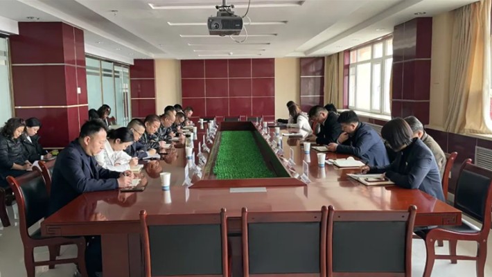 裝備公司召開黨支部書記例會