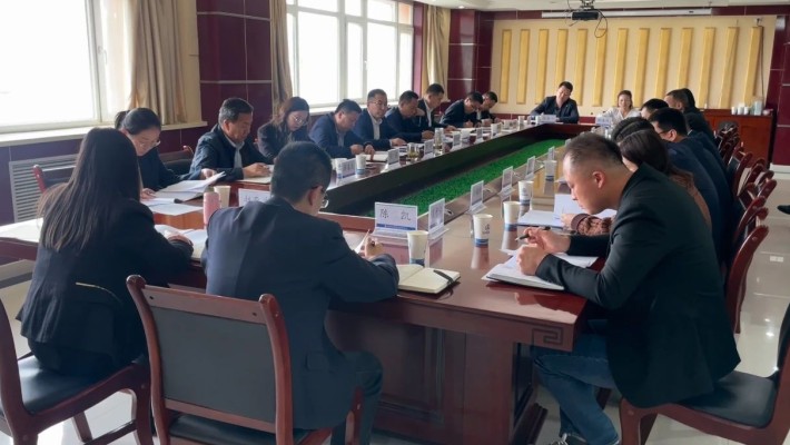 黨委書記、董事長劉亞雄一行調(diào)研格賽克公司